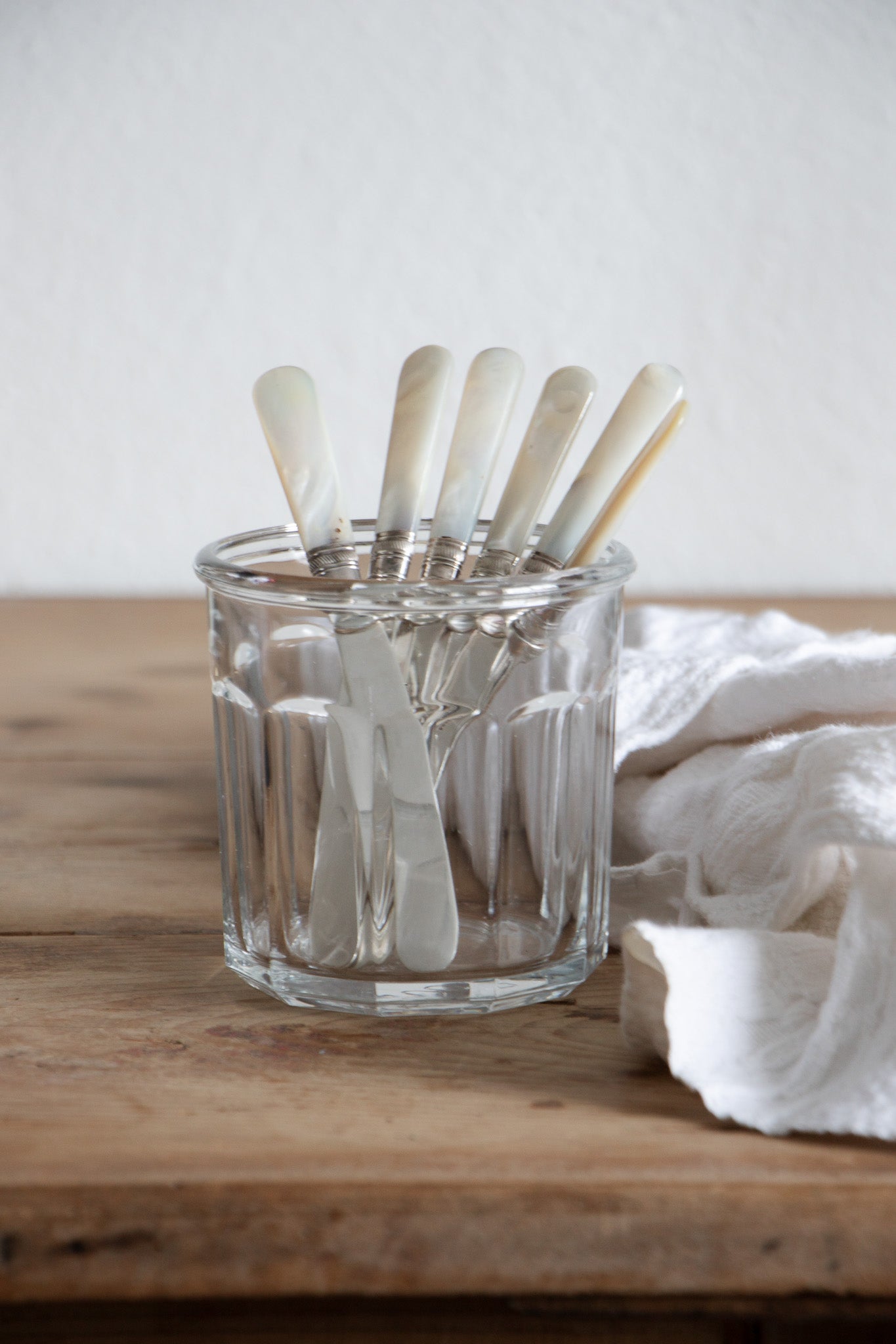 Vintage Mother of Pearl Knives Set