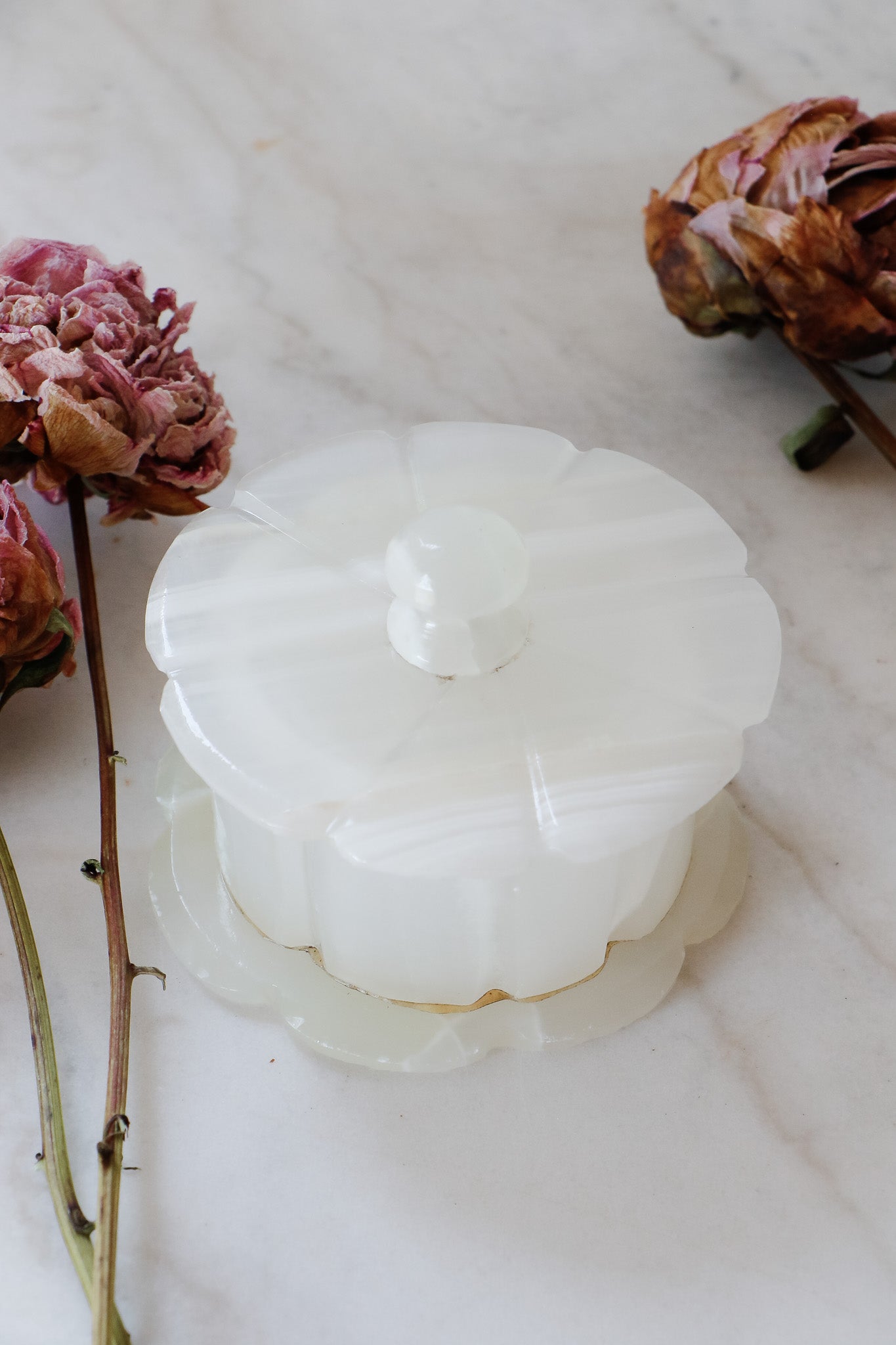 Vintage Alabaster Onyx Trinket Box